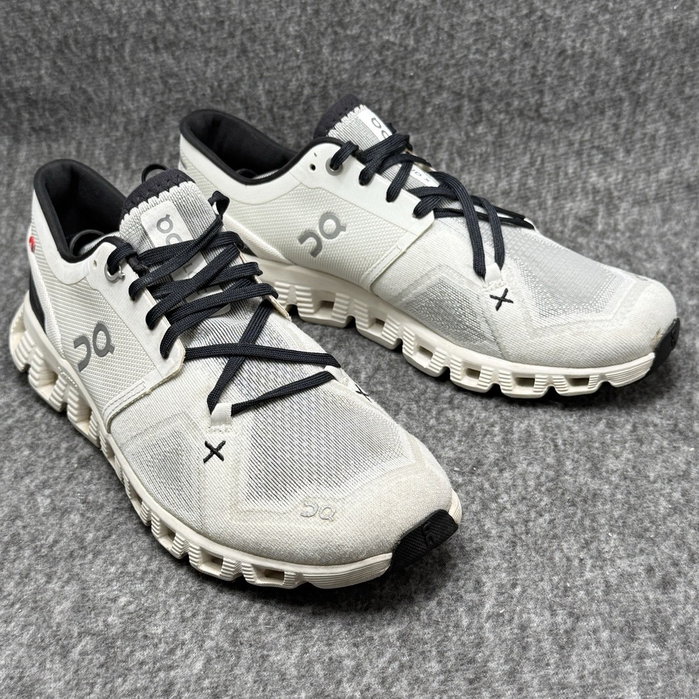 On Running Cloud X 3 Womens Size 8.5 White Black Swiss Engineered Running Shoes